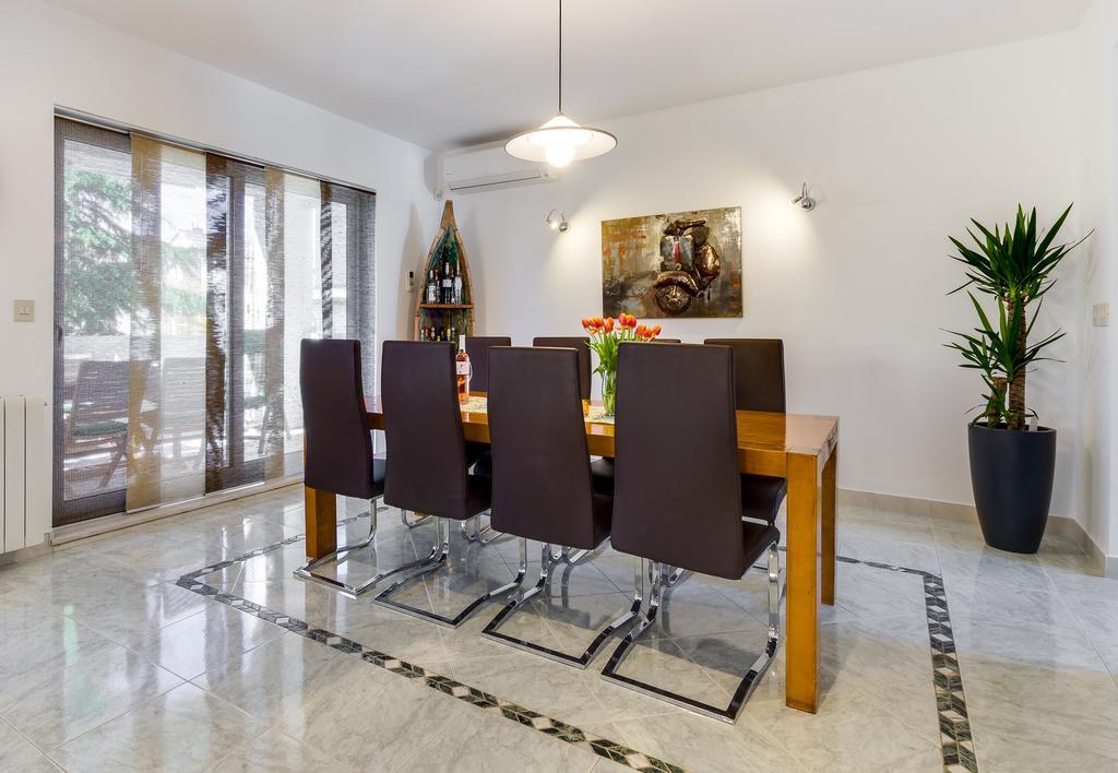 Kuca Za Odmor Kuzmanic Villa Kastela Luaran gambar