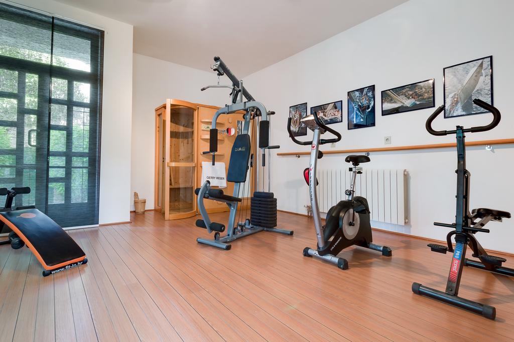 Kuca Za Odmor Kuzmanic Villa Kastela Luaran gambar